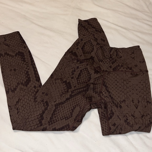 Varley Snake Skin Print Set - Picture 5 of 7